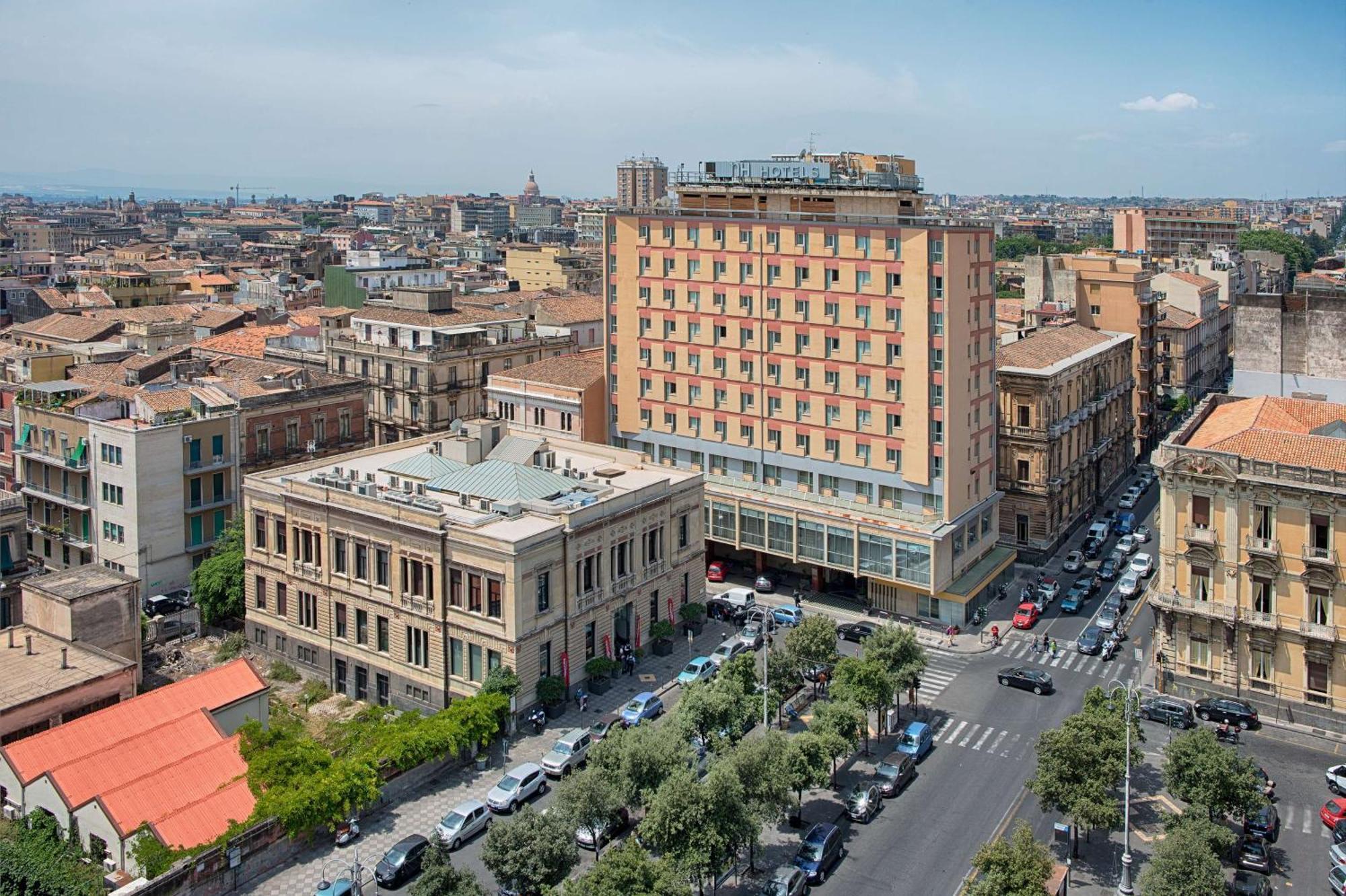 Nh Catania Centro Hotel Exterior photo
